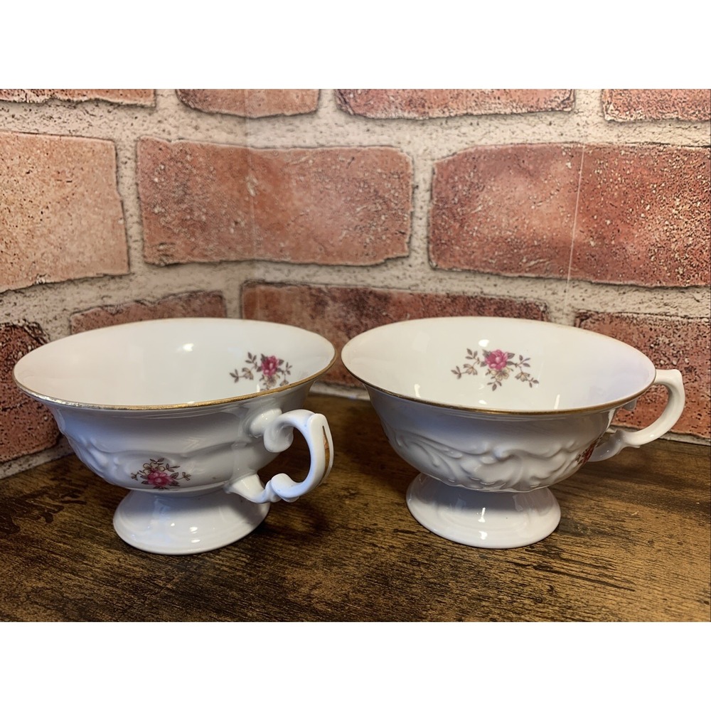 Wawel Tea Roses Montgomery Ward Tea Cups Fine China Made in Poland